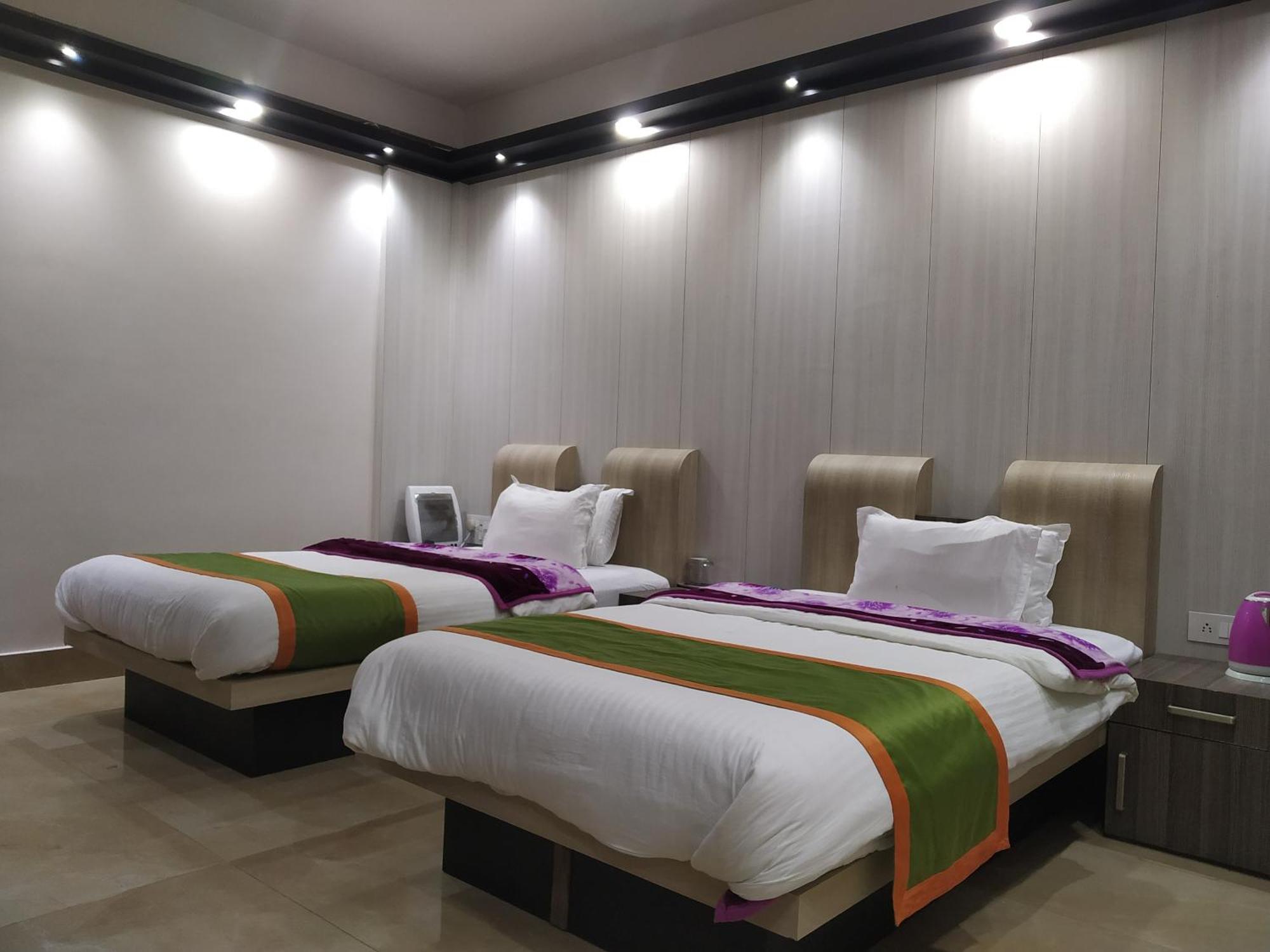 Ziro Palace Inn - A Boutique Hotel Hapoli ภายนอก รูปภาพ